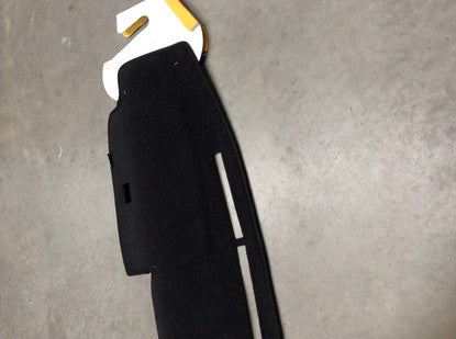 Dash Mat Black Suit Hilux 1998 - 2004 Without Air Bags - Lifetime Guarantee